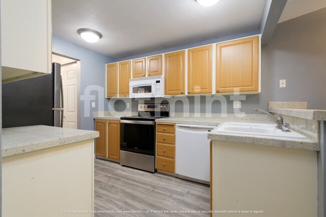 Foto del edificio - 12636 100th Ln NE