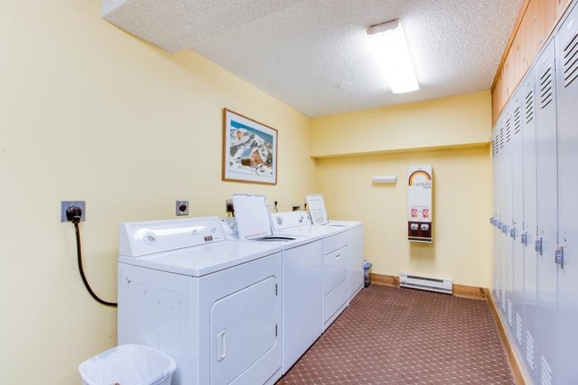 Interior Photo - 2030 Walton Creek Rd