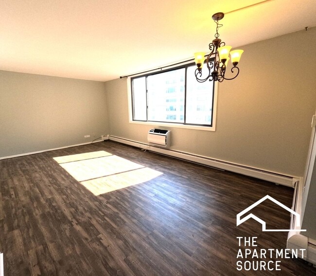 Photo - 6325 N Sheridan Rd Apartment