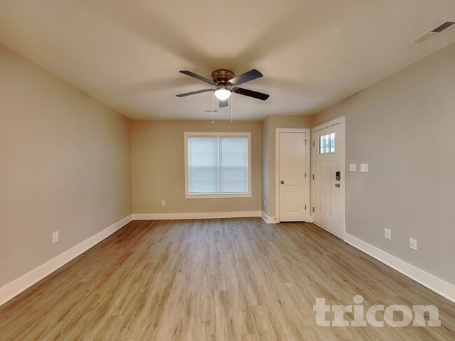 Foto del edificio - 150 McKinnon Ave NE