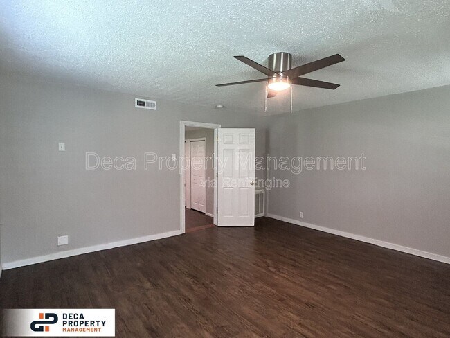 Foto del edificio - 7127 Alabama Ave