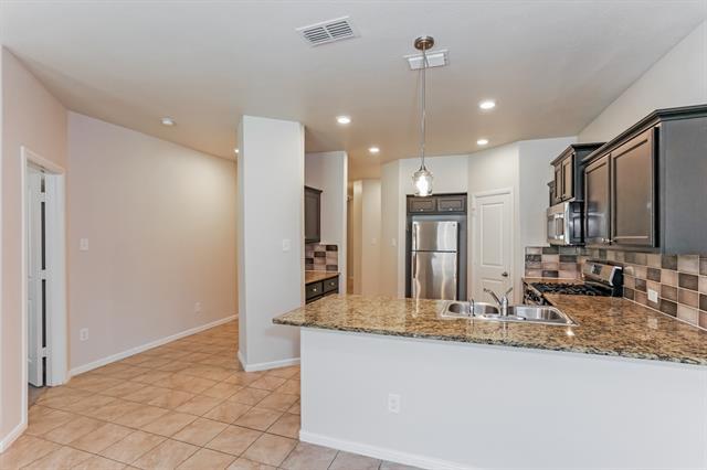 Foto del edificio - 10024 Poinsett Wy