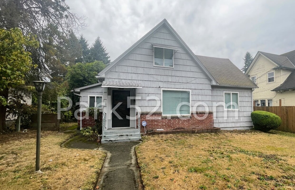 Primary Photo - Tacoma Area Single Family Home