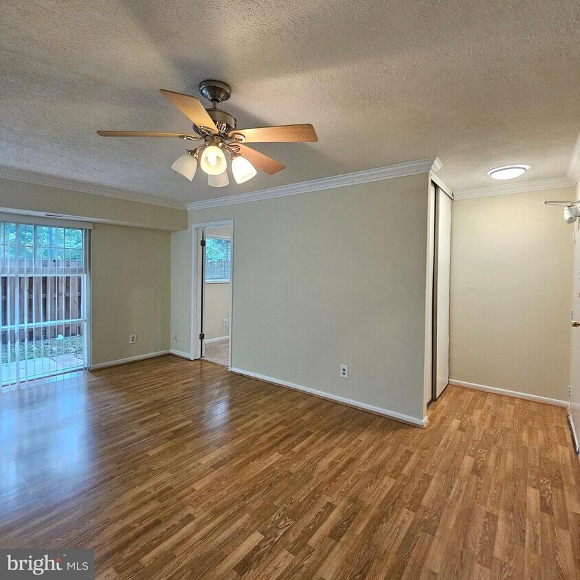 Foto principal - 7723 Donnybrook Ct