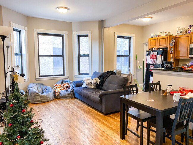 Building Photo - 1056 Commonwealth Ave