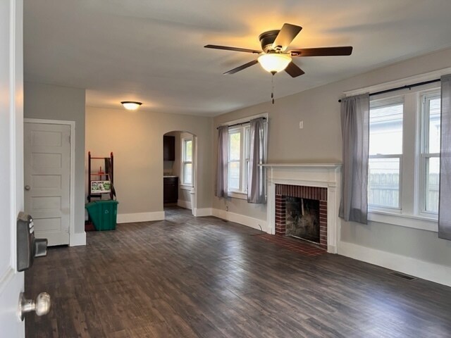 Foto del edificio - 826 W Marsh St