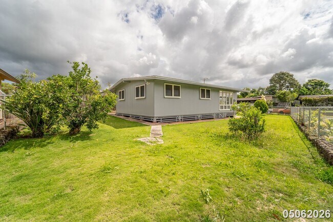 Foto del edificio - Available Now! 3 BD / 1.5 BA / 2 carport parking in Wahiawa