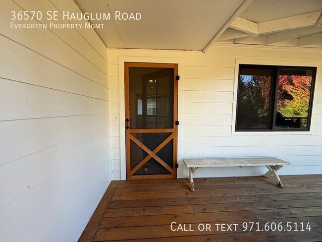 Foto del edificio - 36570 SE Hauglum Rd