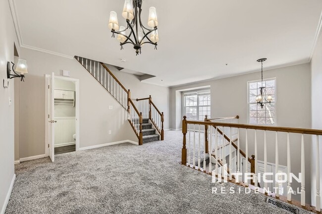 Building Photo - 8015 Apple Valley Dr