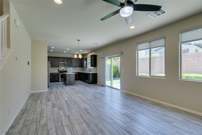 Building Photo - 8969 Sleepy Panda Ave
