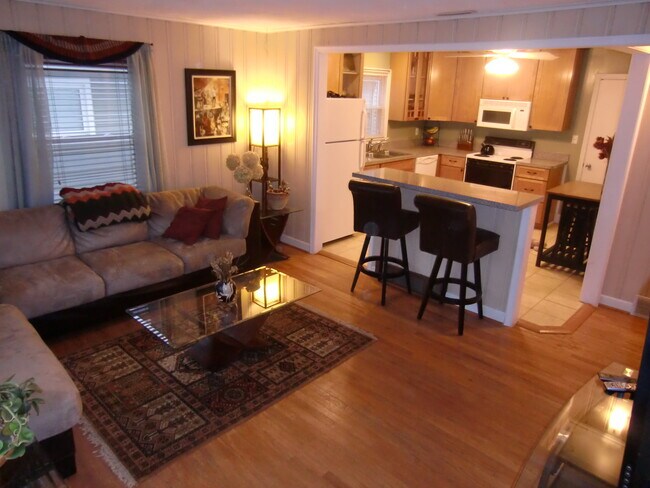 Foto del edificio - 709 St Charles Ct