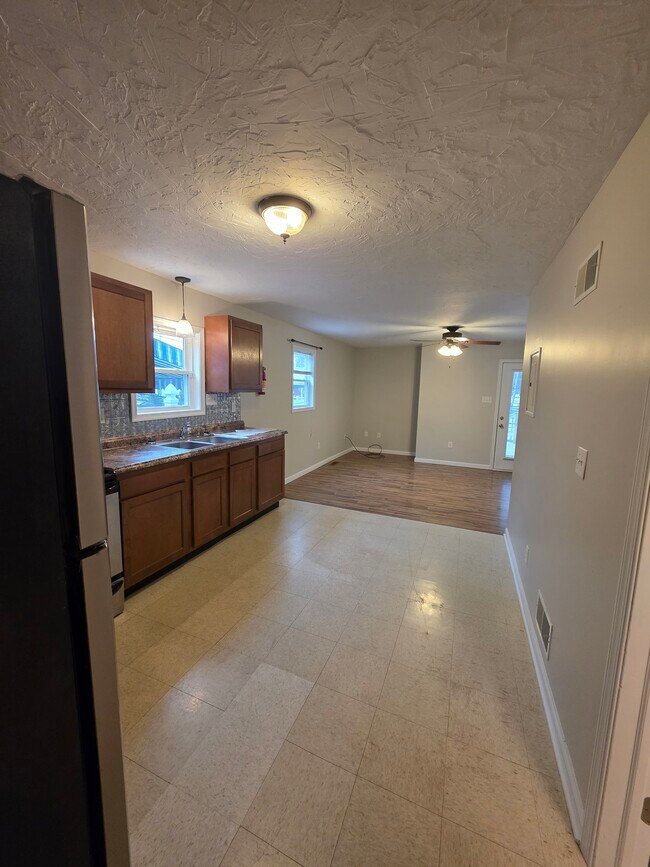 Foto del edificio - 324 3rd St