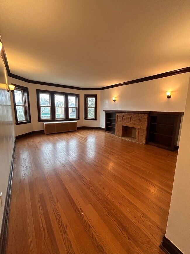 Foto del edificio - 6247 W Raven St