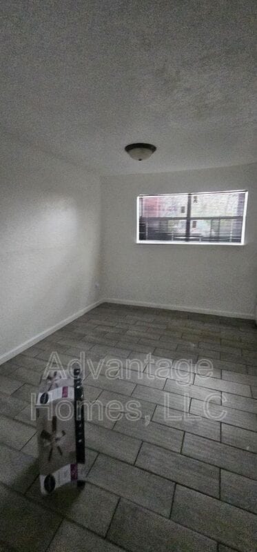 Foto del edificio - 711 N 70th St
