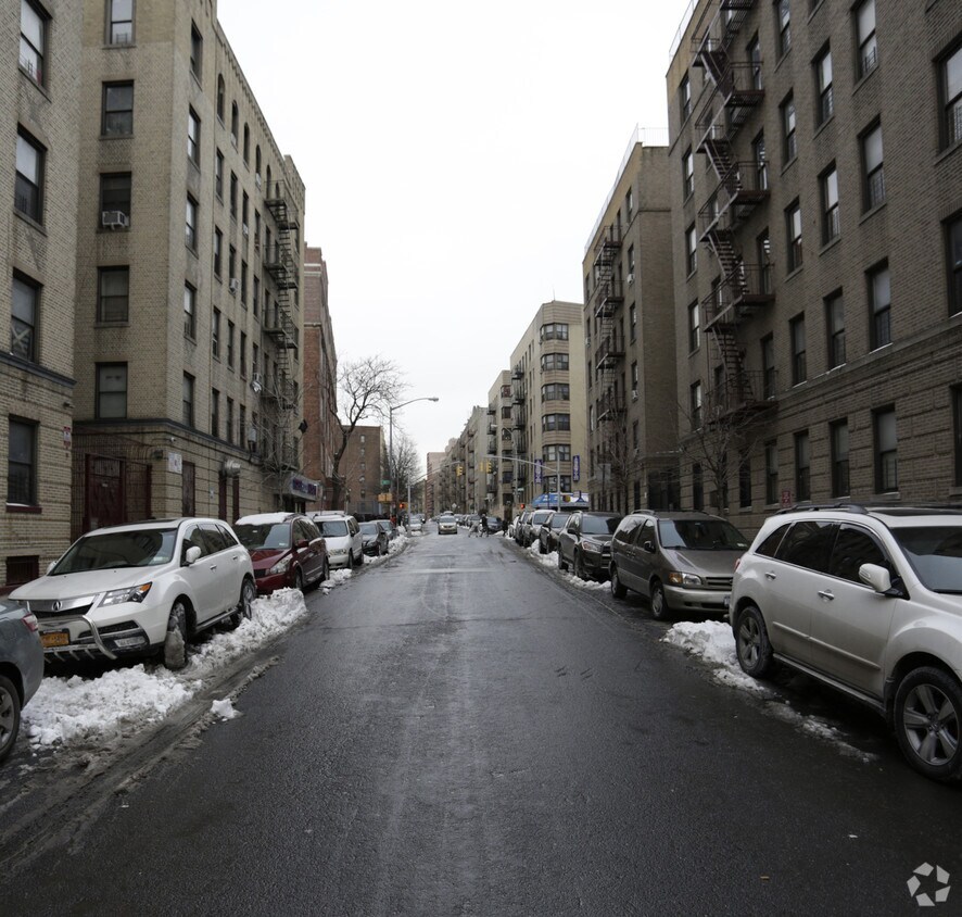 Foto del edificio - 2201-2195 Walton Ave