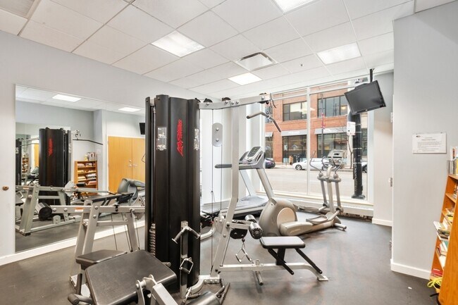 Foto del edificio - 757 N Orleans St