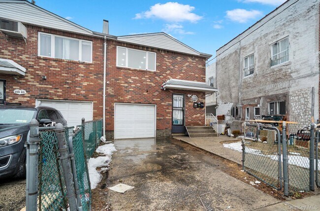 Building Photo - 109-87 Francis Lewis Blvd