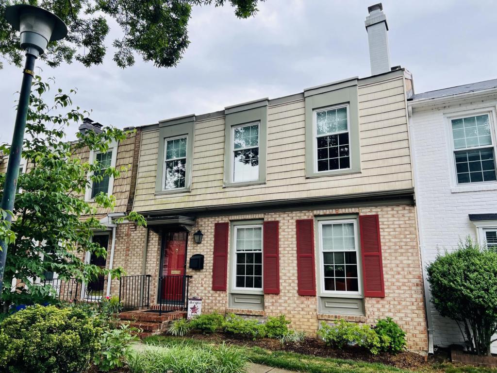 Foto principal - 1723 Dana St