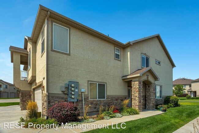 Building Photo - 3 br, 2.5 bath House - 4764 W Wagon Train Dr.