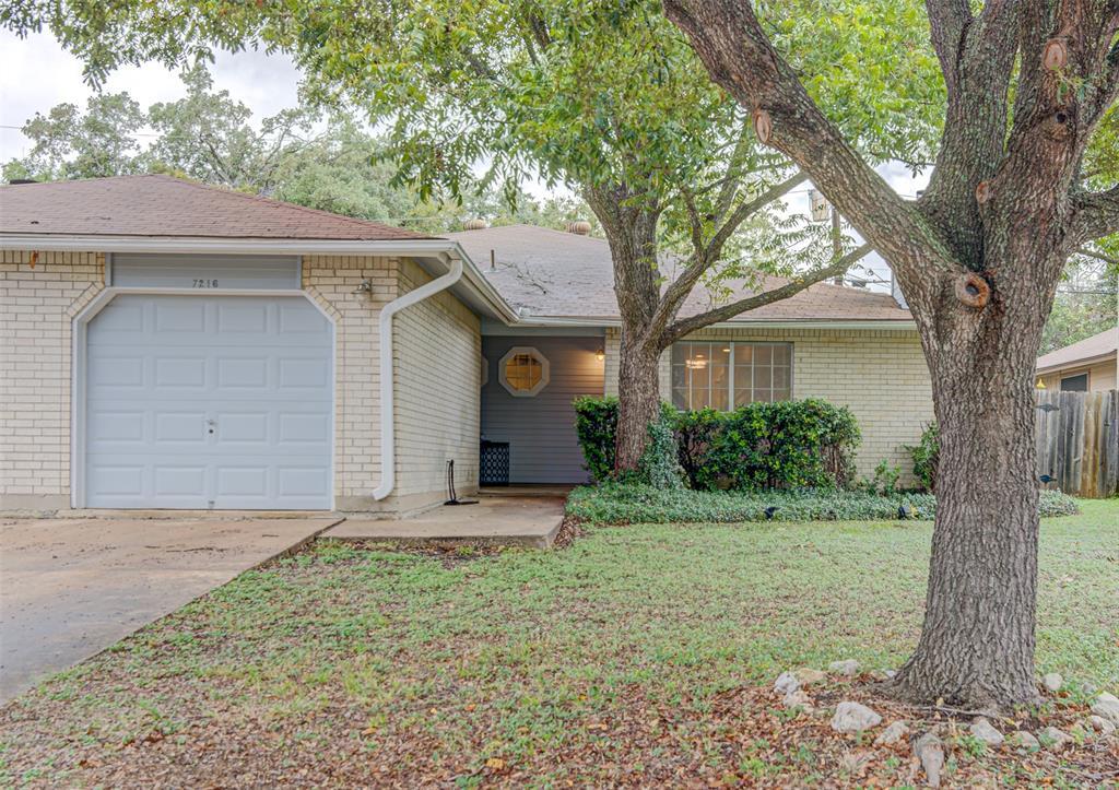 Primary Photo - 7216 Lilac Ln