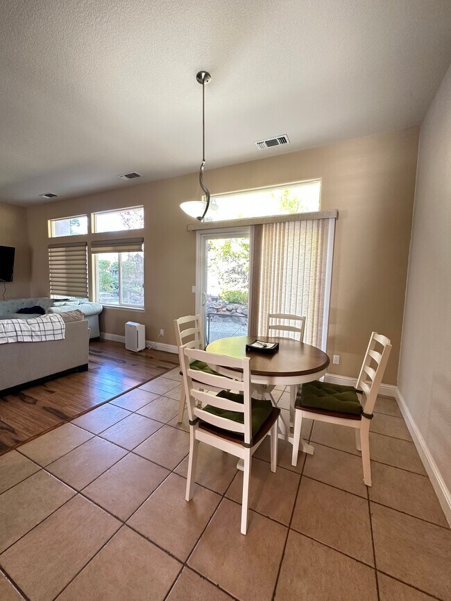 Foto del edificio - 11835 Kemper Oaks Ct