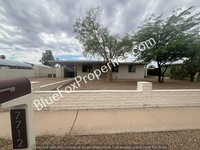 Building Photo - 7712 E Tulip Tree St