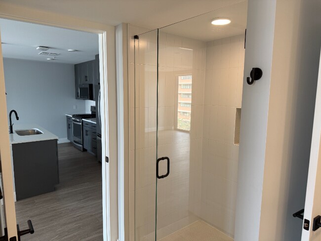 Building Photo - 1840 Market St