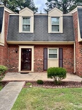 Building Photo - 382 Deputy Ln