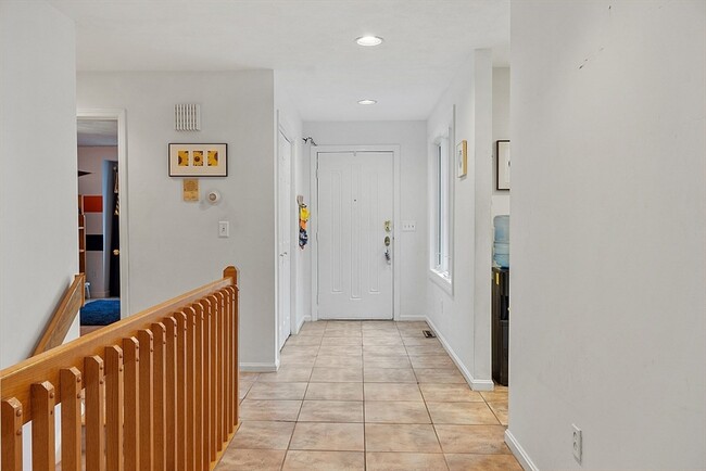 Building Photo - 39 Monadnock Dr