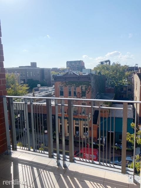 Building Photo - 2 br, 2 bath Condo - 1515 North Wells Street