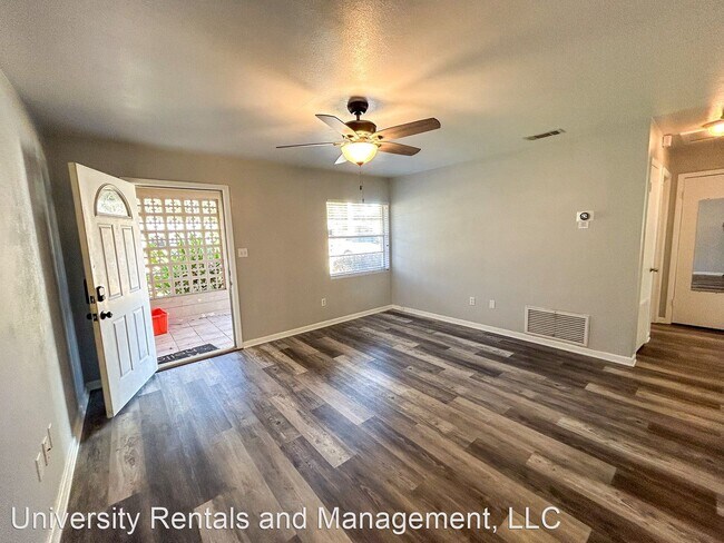 Foto del edificio - 2 br, 1 bath House - 3723 NW 45th St Unit A