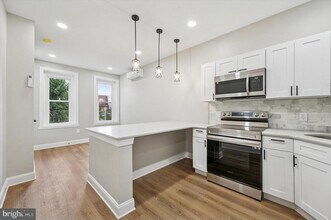 Building Photo - 2917 N 7th St