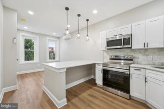 Building Photo - 2917 N 7th St