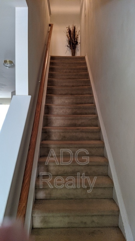 Foto del edificio - 2128 Whispering Way