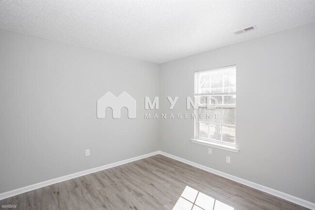 Building Photo - 3 br, 2.5 bath House - 10325 Cannarti Dr