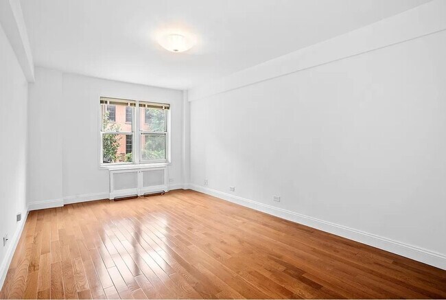 Foto del edificio - 135 Willow St