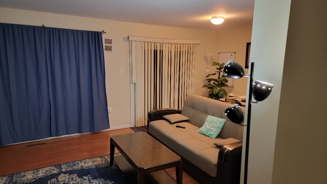 Building Photo - 272 Rebecca Ann Ct