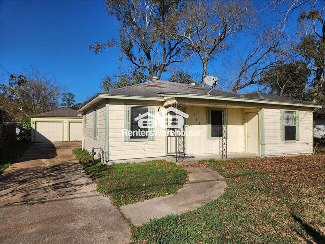 Building Photo - 7937 Oak Knoll Ln