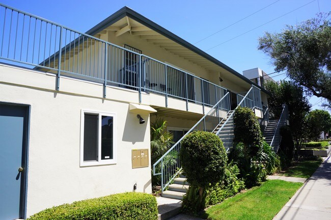 Building Photo - 3560 Emerald St