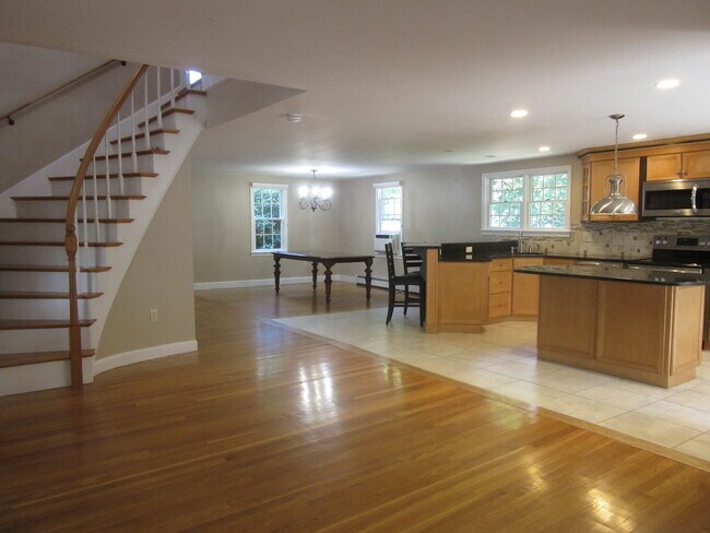 Cocina/comedor - 5 Pine Grove Ave
