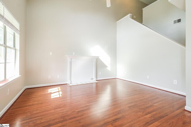 Foto del edificio - 23 Fairhope Ln