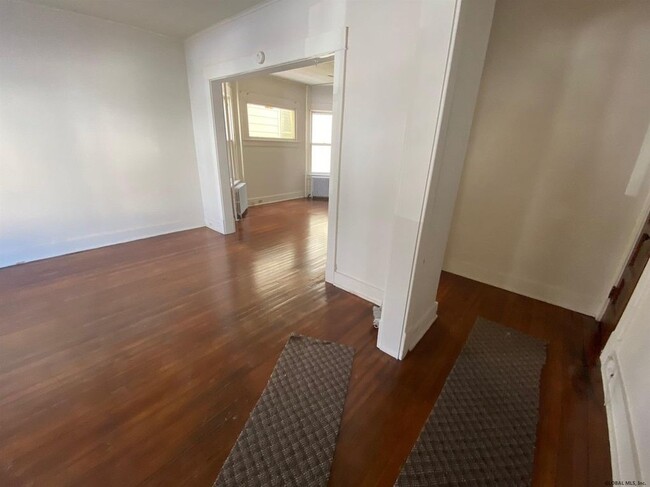 Foto del edificio - 10 Magnolia Terrace