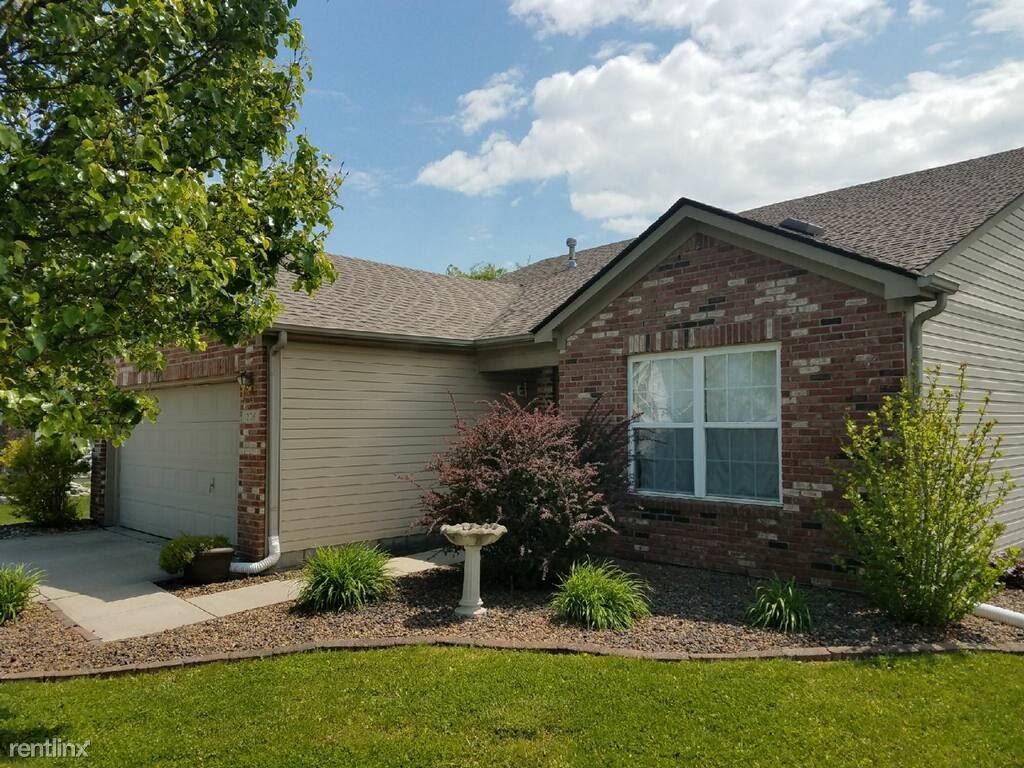 Primary Photo - 1206 Summer Ridge Ln