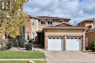 Building Photo - 79 Yorkland St