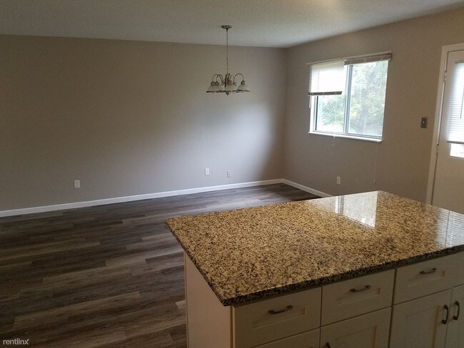 Building Photo - 4 br, 2 bath House - 2472 Millvalley Drive