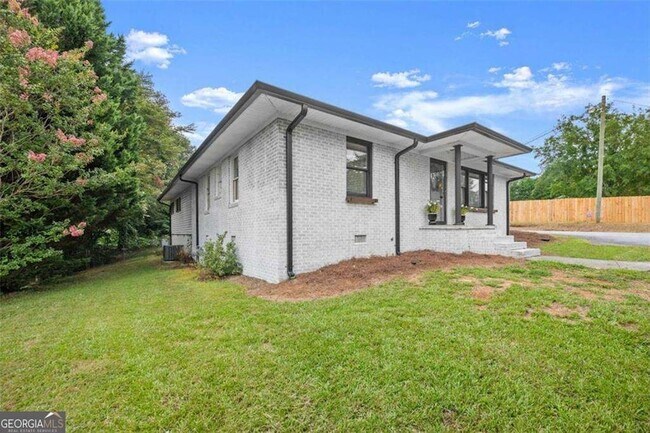 Foto del edificio - 2110 Prather Bridge Rd