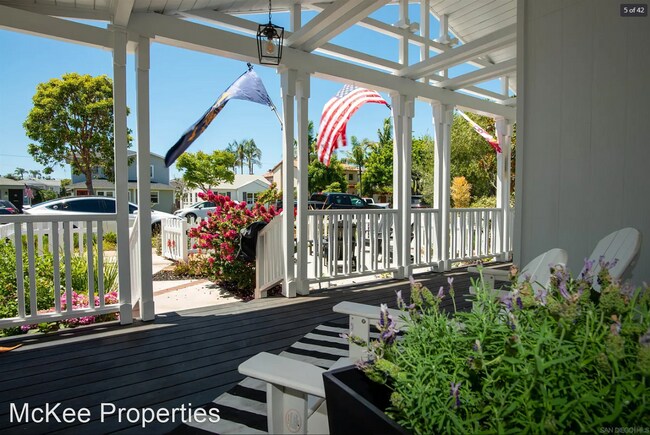 Foto del edificio - 3 br, 2 bath House - 765 H Avenue