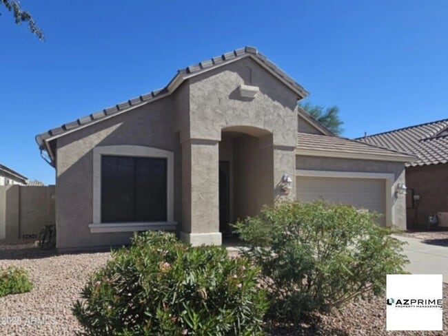 Building Photo - N Little Leaf