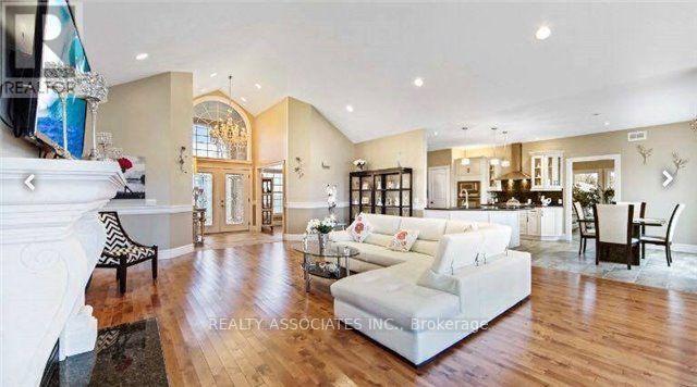 Photo du bâtiment - 576 Barcovan Beach Rd