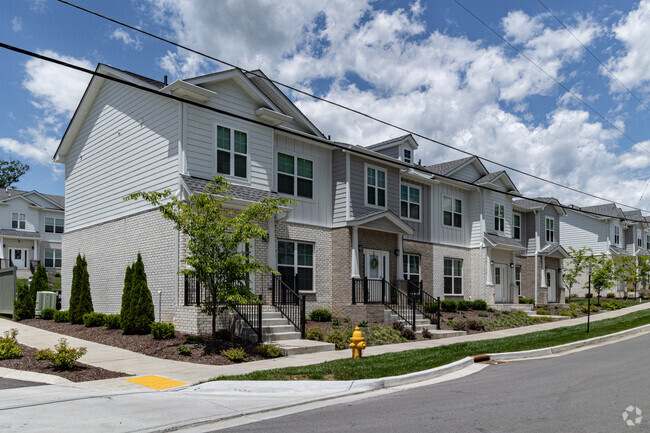 Stadium Townhomes Corner - Stadium Townhomes